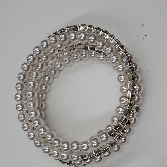 Crystal and Faux Pearl Multi-Row Bracelet - Picture 4 of 6
